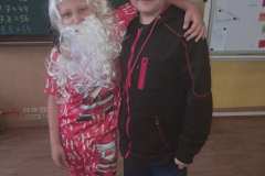 3703e597-b954-48f8-8995-40fb50f83fc2