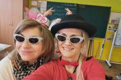 f30b3baa-daaf-4adb-89da-d19562f70f05