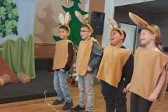 374128d0-2f76-4352-b9c8-2a1005e061a1-1