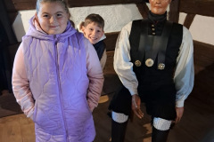 432800e6-1ff8-48fc-9c3b-f8e07f69ab07