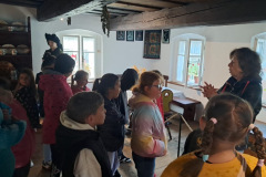 6da660c0-8cec-46c1-b1c8-b23b69ae2705