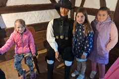 74f6fd50-54f5-4fcb-9b8e-4dab101a95b7