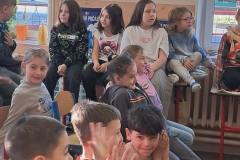 6dc7c57f-3189-48c8-ad89-1e572661c5eb