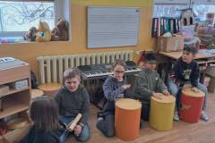 215b6965-6f6d-48ea-8615-e06a1a81e1e1