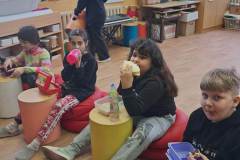 0bf7646c-6423-429a-a238-65e4a5de0c7b