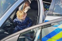 9b0ab948-0d16-4885-b8af-5d3053292947