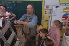 601803eb-f8ab-41da-83f3-6c329c748d07