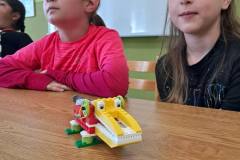 093da16b-13ac-4ab0-ba02-77578f171a24