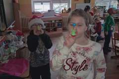 6f76b24a-6911-41b6-9b7e-aa3c070a378d