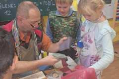 60e96bfb-8495-41e2-9489-21e12c65c33c